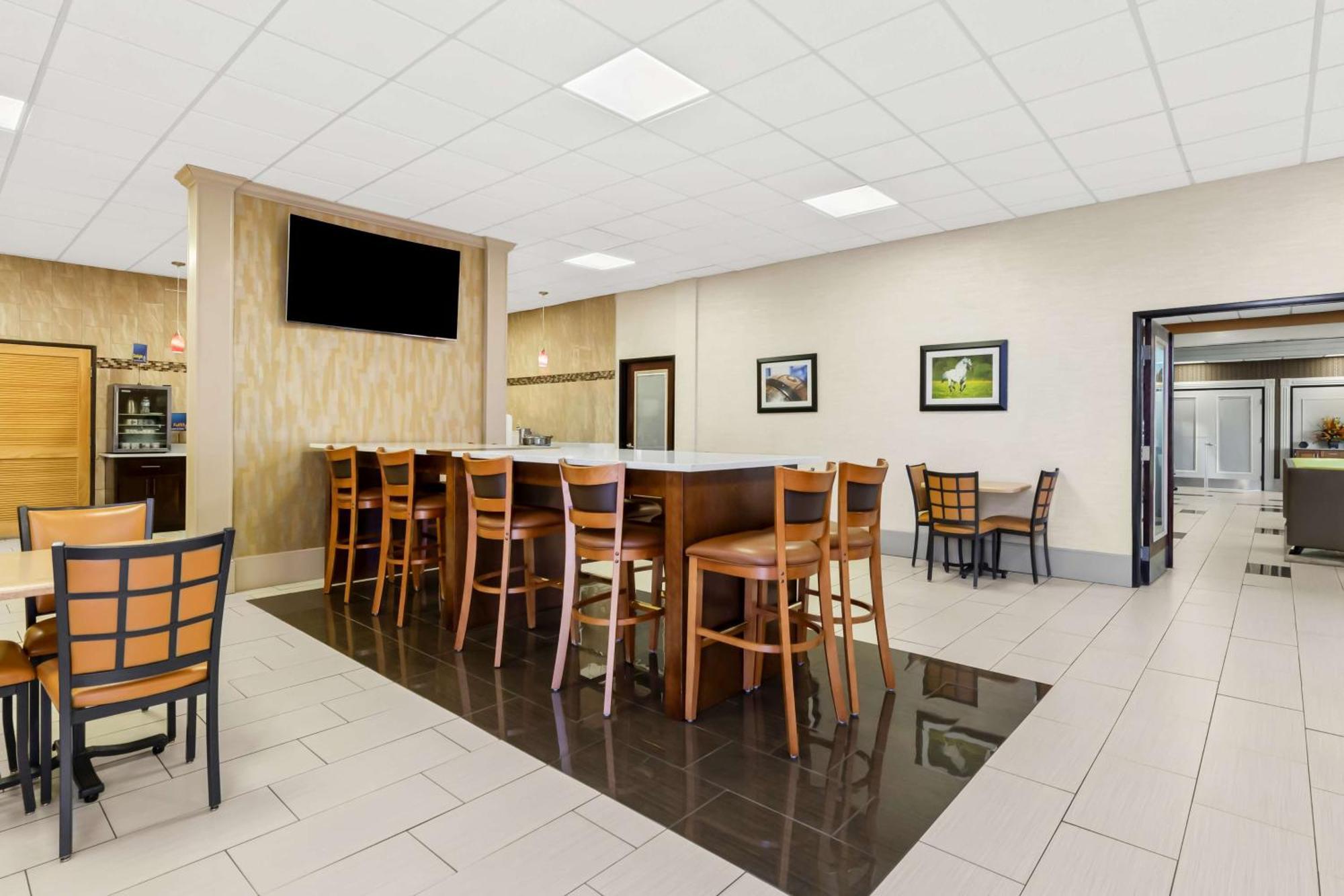 Best Western - Fayetteville Экстерьер фото