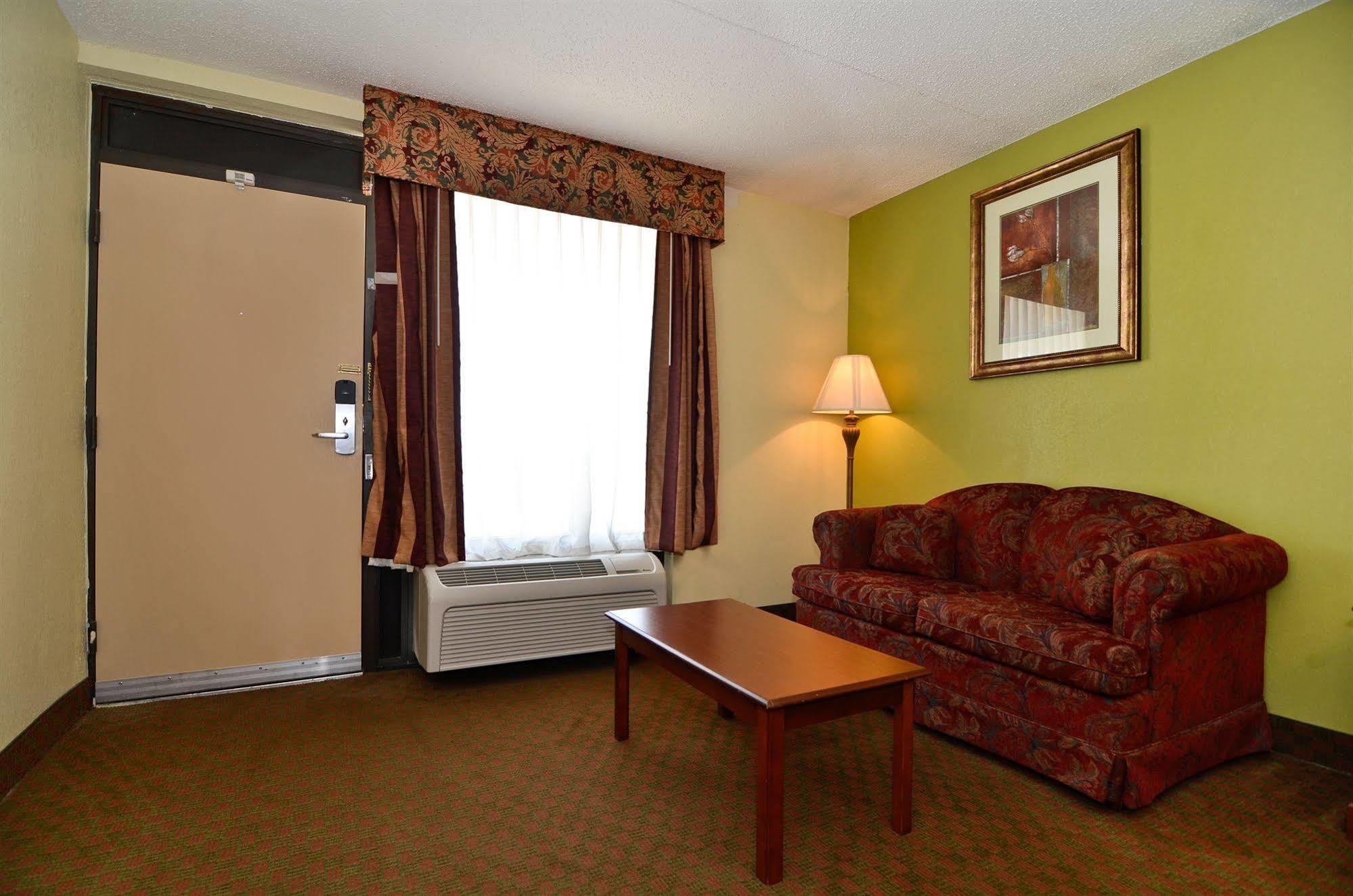 Best Western - Fayetteville Экстерьер фото